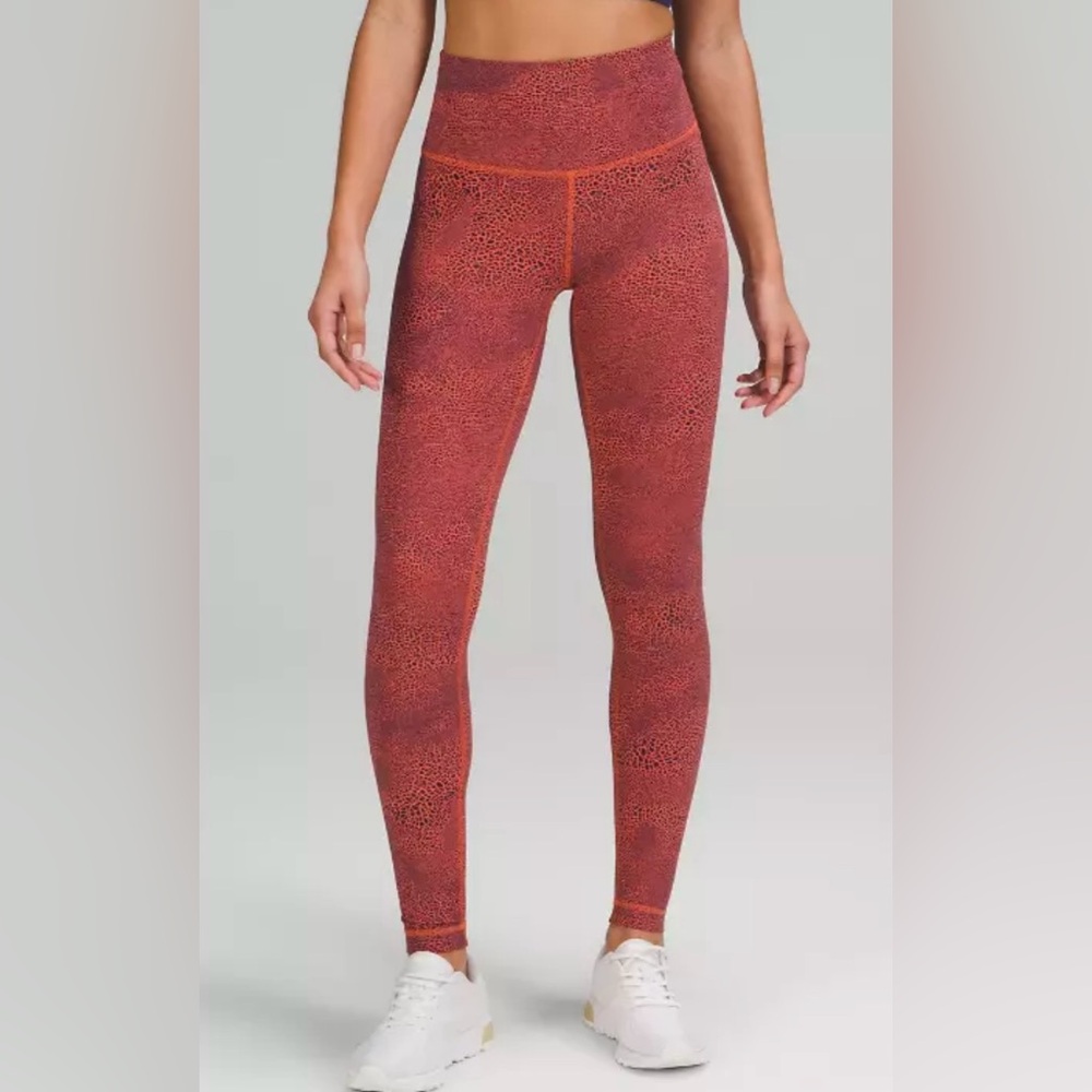 Lululemon Wunder Under Size 2 Leggings